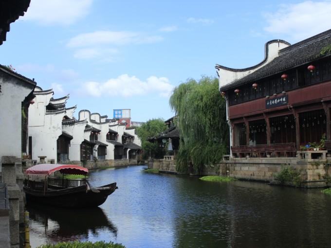 潍坊市实验小学在“潍坊好课程”精品成果展示研讨会中进行精彩展示